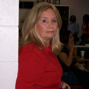 Meet your Posher, Sharon